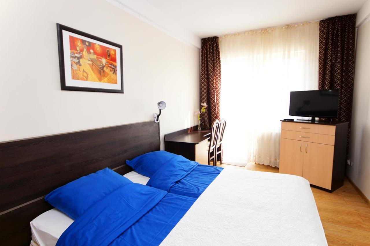 Koral Hotel Wladyslawowo-Chlapowo Ngoại thất bức ảnh