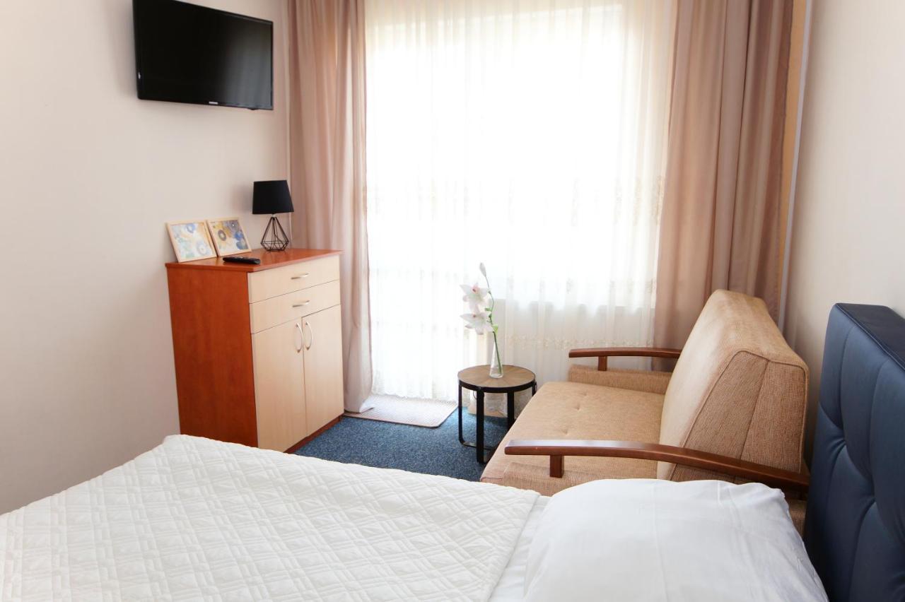 Koral Hotel Wladyslawowo-Chlapowo Ngoại thất bức ảnh